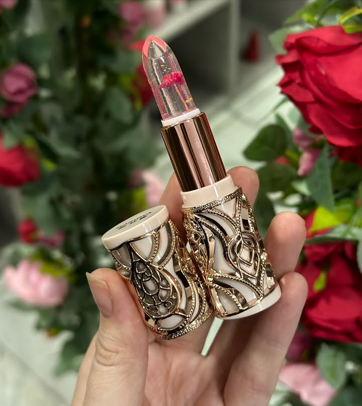 Ніжна помада-блиск з квітами у розкішному футлярі подарунок